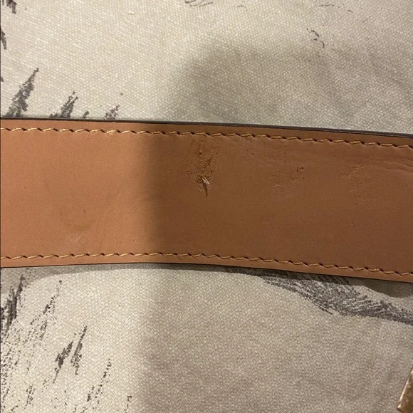 Monogrammed belt LV - Picture 5 of 7